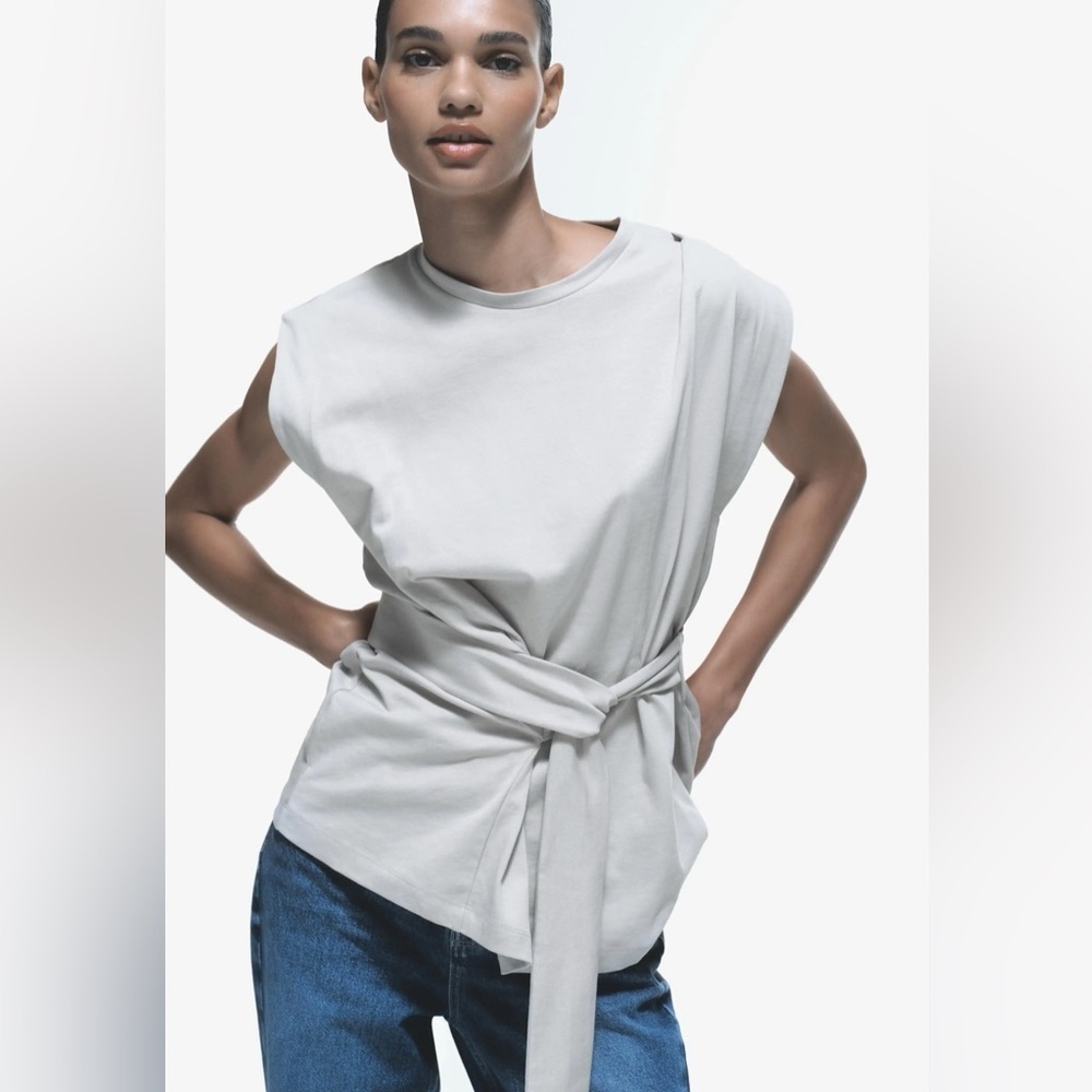 Zara Elegant Gray Women's Top size small (NWOT)